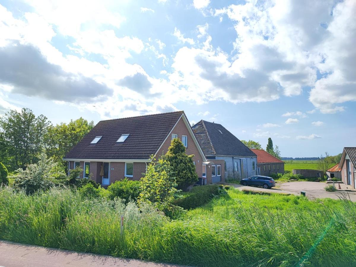 Guesthouse At The Amstel River With 2Br 2Ba And Garden アムステルフェーン エクステリア 写真