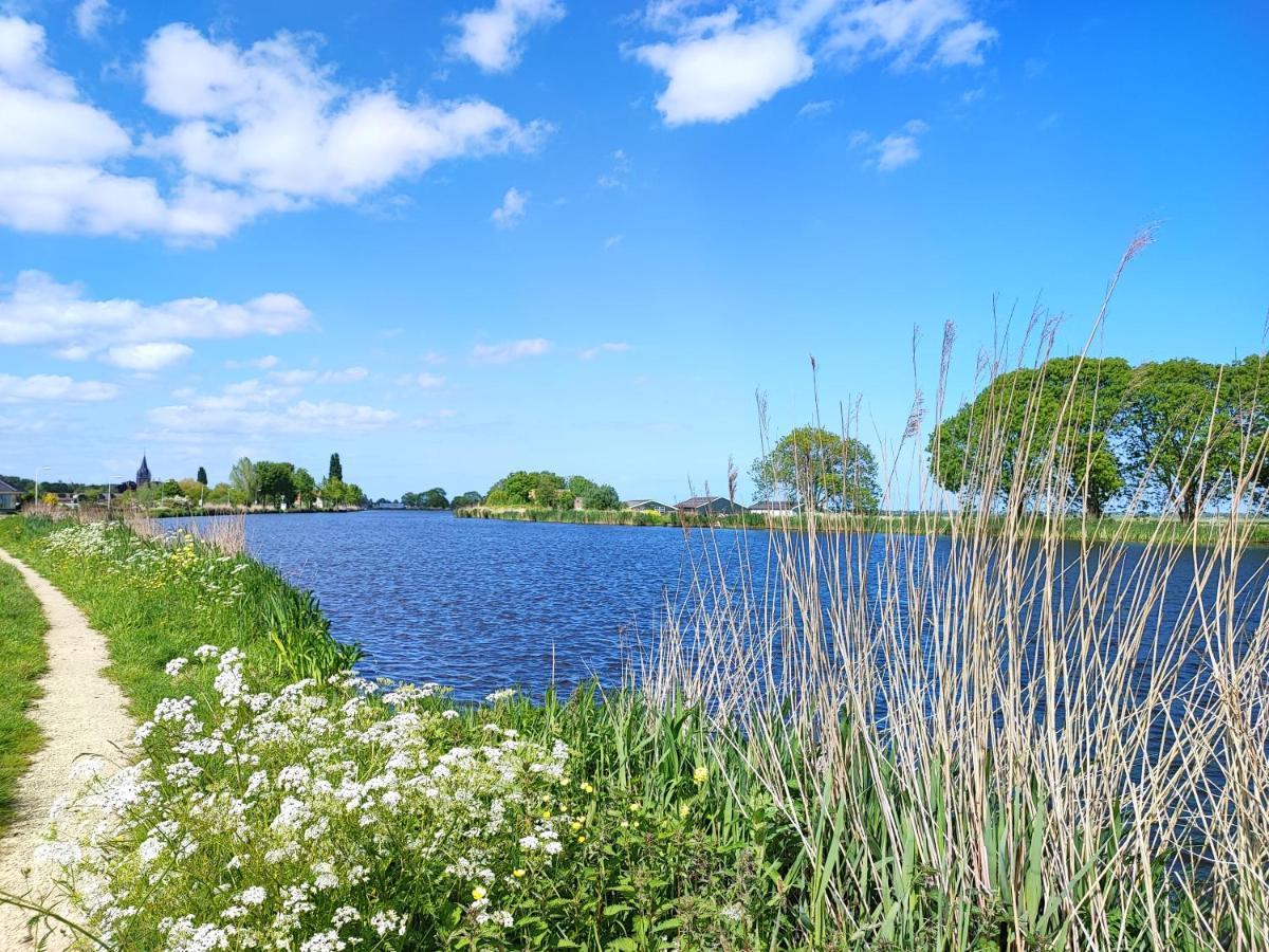 Guesthouse At The Amstel River With 2Br 2Ba And Garden アムステルフェーン エクステリア 写真